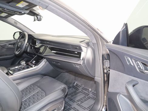 Used 2023 Audi RS Q8 image 62