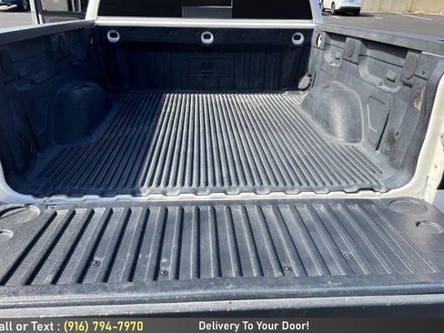 Used 2015 Chevrolet Silverado 1500 LTZ AWD/4WD image 11