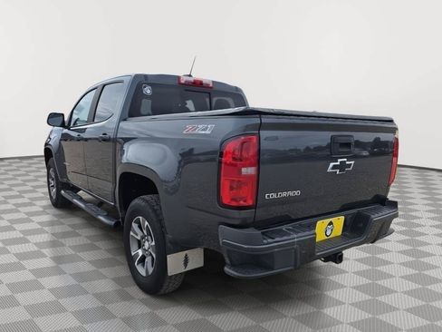 Used 2017 Chevrolet Colorado Z71 AWD/4WD image 6