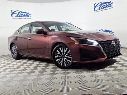 Used 2023 Nissan Altima 2.5 SV