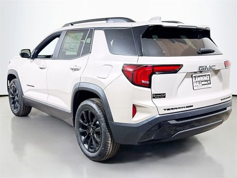 New 2026 GMC Terrain Elevation w/ Elevation Premium Package image 3