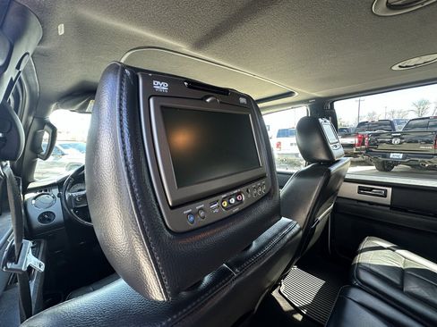 Used 2014 Ford Expedition EL Limited w/ Equipment Group 301A AWD/4WD image 35