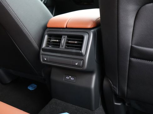 Certified 2025 MAZDA CX-50 Meridian Edition w/ Weather Package image 14