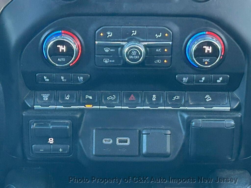 Used 2021 Chevrolet Silverado 2500 High Country w/ Technology Package AWD/4WD image 48