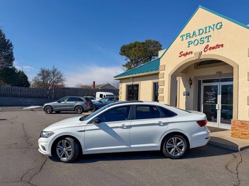 Used 2020 Volkswagen Jetta R-Line image 19