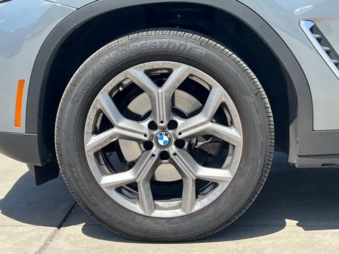 Used 2023 BMW X3 xDrive30i w/ Premium Package image 12