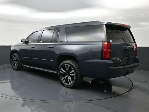 Used 2019 Chevrolet Suburban Premier AWD/4WD image 3