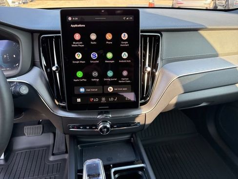 New 2026 Volvo XC60 B5 Ultra w/ Protection Package Premier AWD/4WD image 10