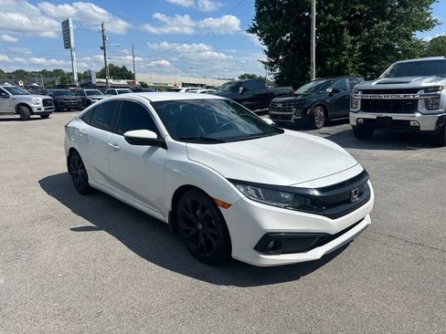 Used 2021 Honda Civic Sport image 2