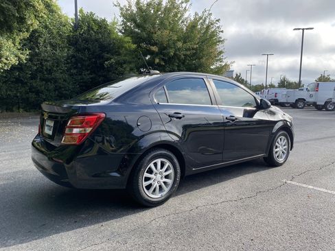 Used 2020 Chevrolet Sonic LT FWD image 9