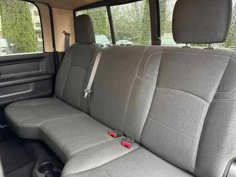 Used 2019 RAM 3500 Tradesman image 23