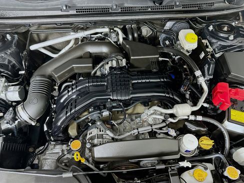 Used 2024 Subaru Crosstrek 2.0i image 30