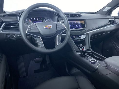New 2025 Cadillac XT5 Premium Luxury w/ Technology Package AWD/4WD image 2