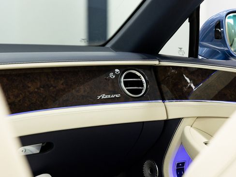 New 2026 Bentley Continental GTC AWD/4WD image 34