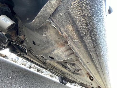 Used 2017 Chevrolet Malibu Premier w/ Premier Sun and Wheel Package FWD image 12