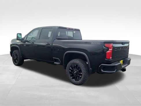 New 2026 Chevrolet Silverado 2500 LT w/ Trail Boss Package AWD/4WD image 3