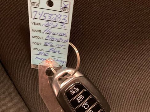 Used 2023 Hyundai Elantra SEL w/ Convenience Package image 34