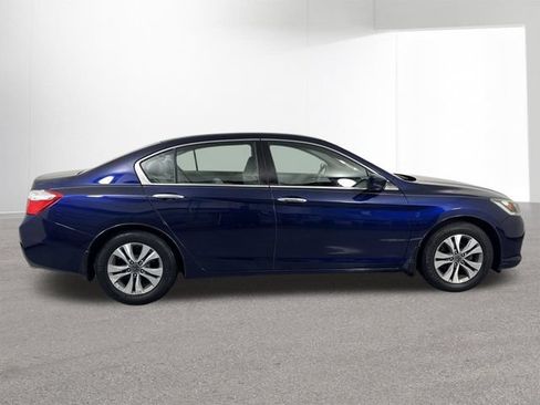 Used 2015 Honda Accord LX image 34