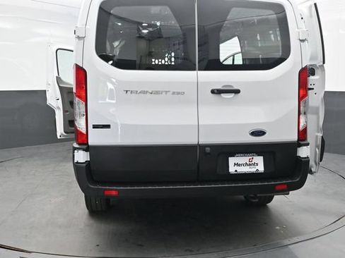 Used 2025 Ford Transit 250 Low Roof w/ Exterior Upgrade Package RWD image 54