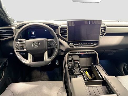 Certified 2025 Toyota Sequoia Limited w/ TRD Off-Road Package AWD/4WD image 19