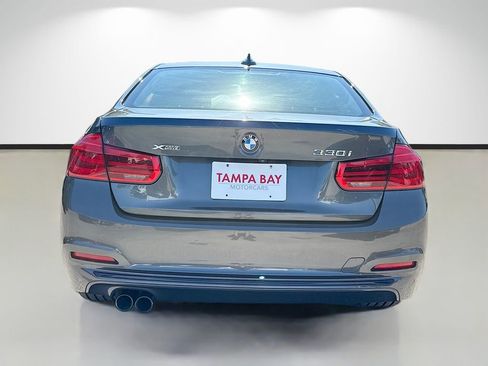 Used 2018 BMW 330i xDrive Sedan w/ Premium Package AWD/4WD image 4