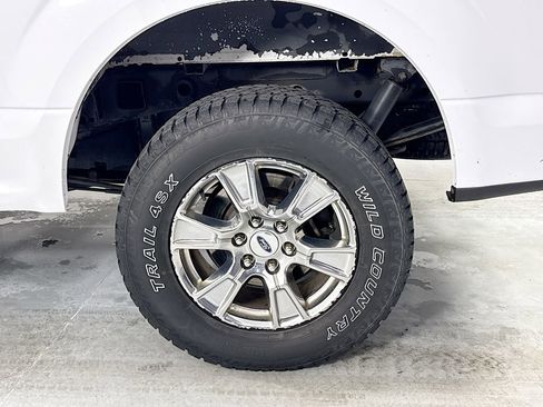 Used 2015 Ford F150 XLT w/ Equipment Group 301A Mid AWD/4WD image 28