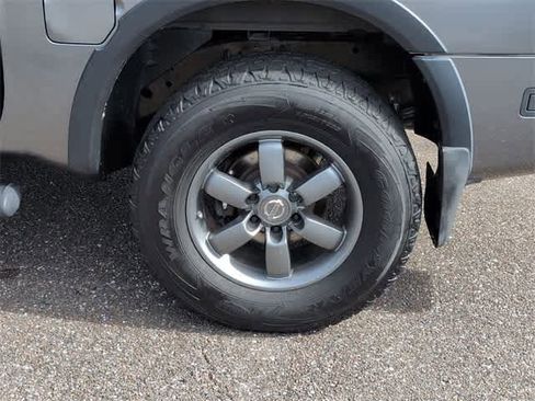 Used 2015 Nissan Titan PRO-4X w/ Pro-4x Luxury Package image 14