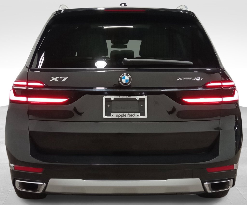 Used 2024 BMW X7 xDrive40i AWD/4WD image 5