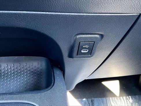 Used 2024 Toyota Corolla LE image 31