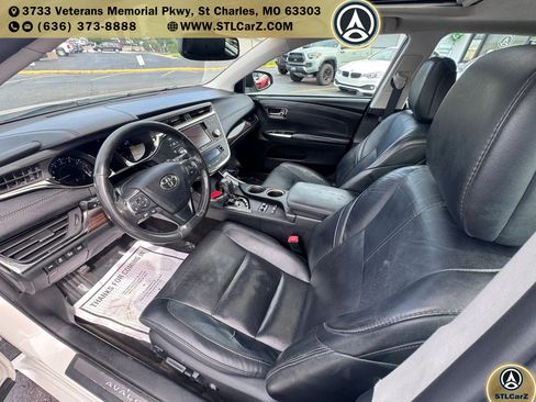 Used 2013 Toyota Avalon Limited FWD image 10