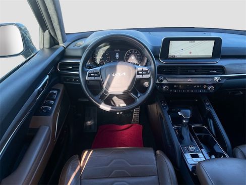 Used 2022 Kia Telluride SX w/ SX Prestige Package image 24