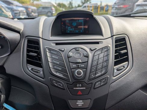 Used 2016 Ford Fiesta SE FWD image 14