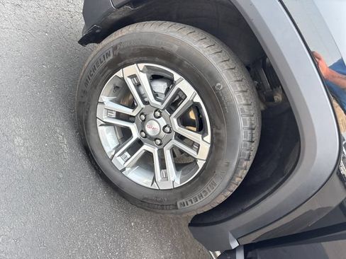 Used 2026 GMC Terrain Elevation w/ LPO, Floor Liner Package AWD/4WD image 31