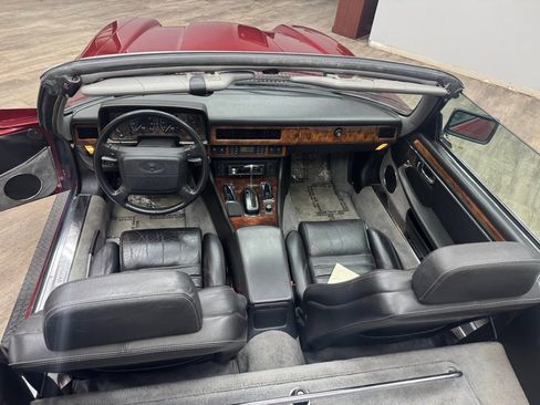 Used 1992 Jaguar XJS V12 Convertible RWD image 4
