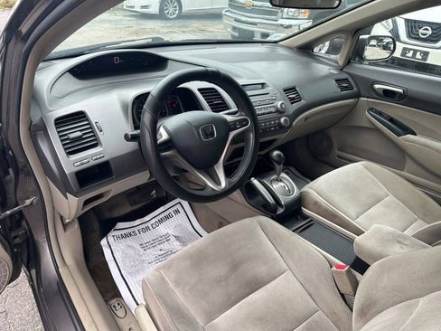 Used 2010 Honda Civic LX image 11
