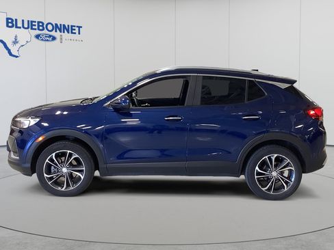 Used 2023 Buick Encore GX Select w/ Safety Package II AWD/4WD image 6