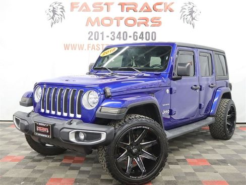 Used 2018 Jeep Wrangler Unlimited Sahara image 1