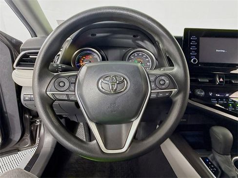 Certified 2021 Toyota Camry LE image 11