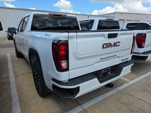 Used 2024 GMC Sierra 1500 Elevation AWD/4WD image 3