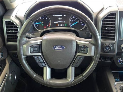 Used 2021 Ford Expedition Max XLT w/ FX4 Off-Road Package AWD/4WD image 12
