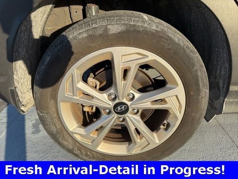 Used 2022 Hyundai Kona SEL image 19