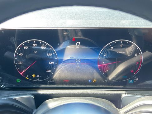New 2026 Mercedes-Benz GLB 250 4MATIC image 12
