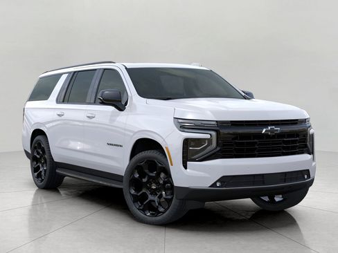 New 2026 Chevrolet Suburban RST image 7