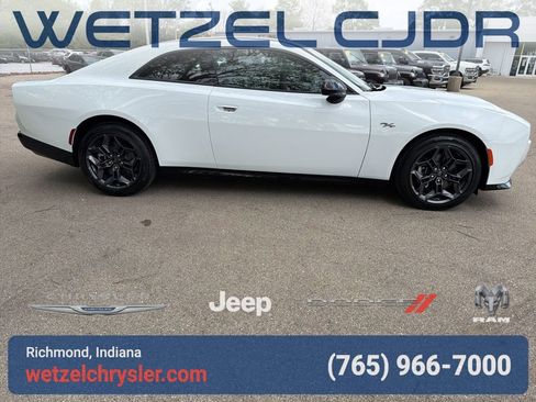 New 2026 Dodge Charger R/T AWD/4WD image 8