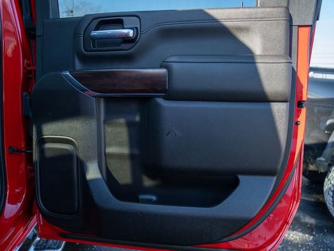 Used 2022 GMC Sierra 2500 SLT w/ SLT Premium Package image 14