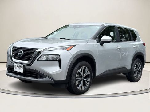 Used 2023 Nissan Rogue SV AWD/4WD image 2