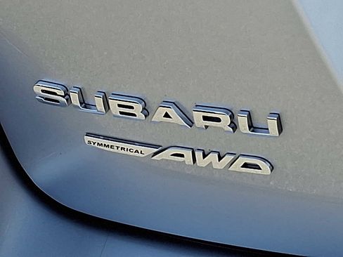 Used 2022 Subaru Impreza 2.0i Limited image 31