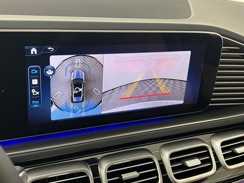 New 2026 Mercedes-Benz GLE 450 4MATIC image 32