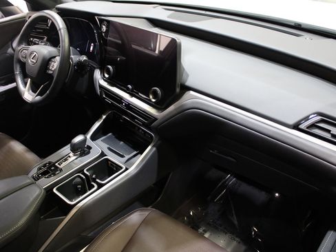 Used 2024 Lexus TX 350 AWD w/ Captains Chair Package image 35