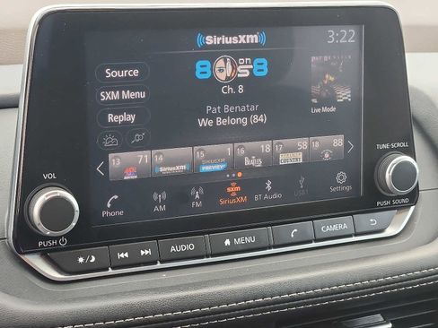 Used 2023 Nissan Rogue S image 16